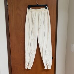 Tibi ivory zipper jogger NWT size xs short
